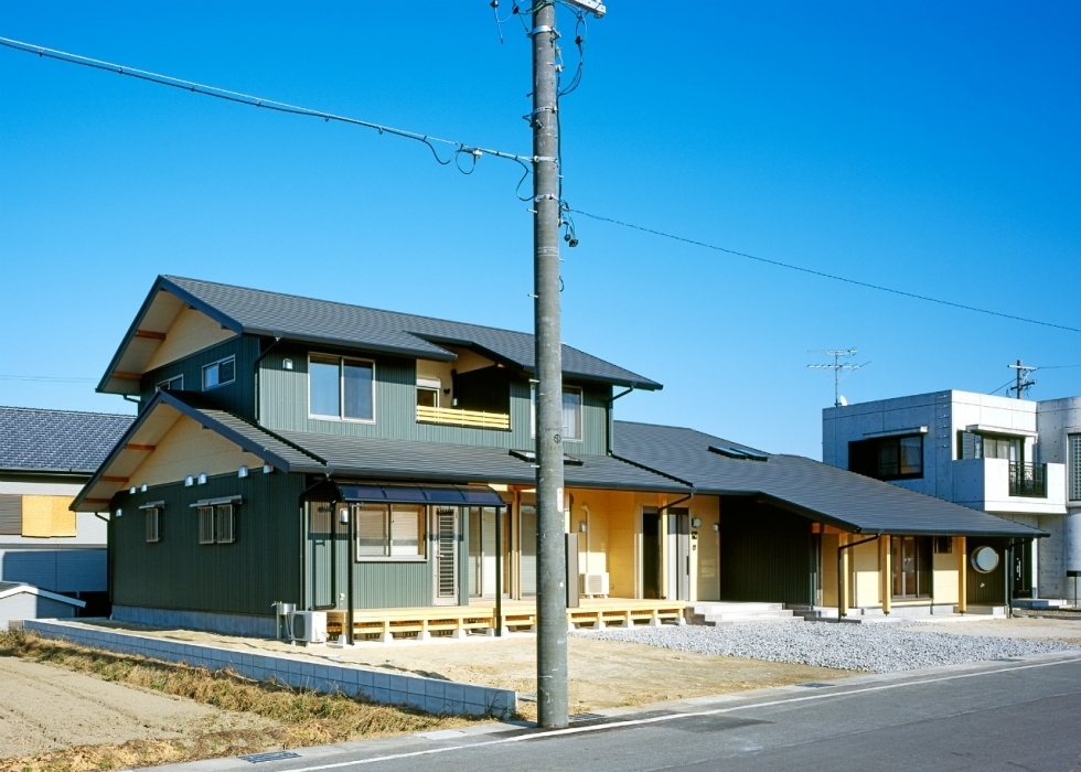 西町の家の外観 南西面